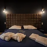 Boski Zakatek Bed and Breakfast 4*
