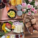 Boski Zakatek Bed and Breakfast