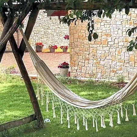 Boski Zakatek Bed & Breakfast 4*