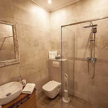 Boski Zakatek 4*